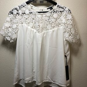 ❗️$5 Sale ❗️NWT Forever 21 top